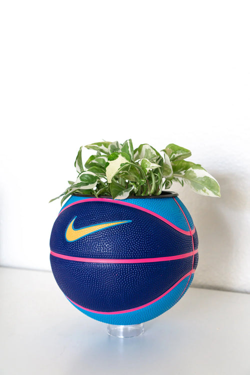 Nike Swoosh Mini